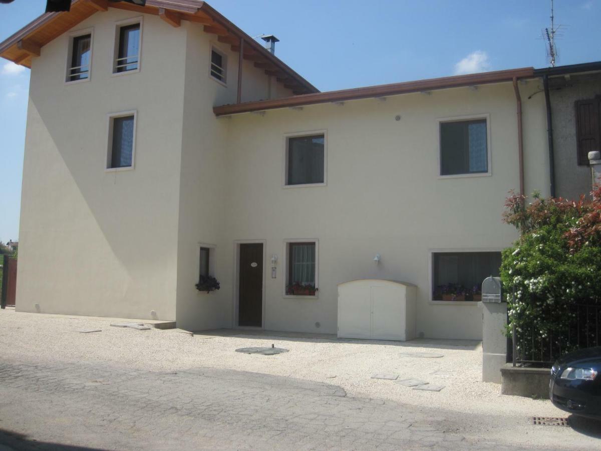 لوناتو Art Gallery B&B المظهر الخارجي الصورة