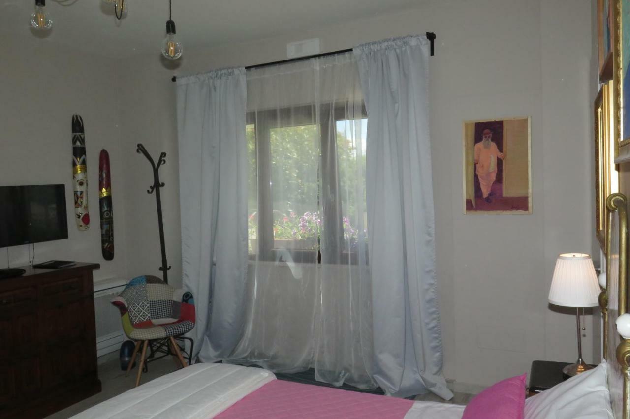 لوناتو Art Gallery B&B المظهر الخارجي الصورة